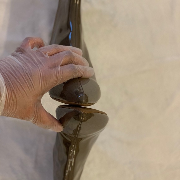 Taryn Rose Fig (Sage Green) Patent Leather Booties, Size 11! - Picture 6 of 8